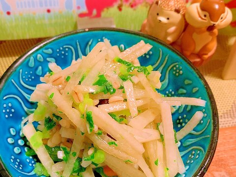 大根と蒸し大豆もち麦ミックスのマリネサラダ